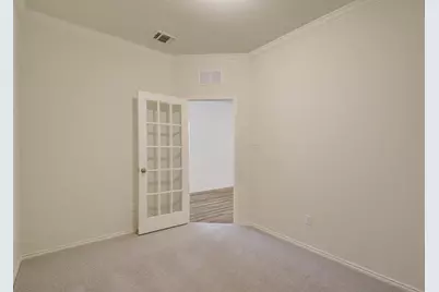 320 Thornless Circle, Buda, TX 78610 - Photo 14