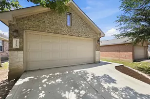 13304 O'Rourke Dr, Pflugerville, TX 78660 - Photo 2