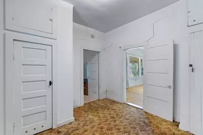1104 E Umlang Street, Thorndale, TX 76577 - Photo 14