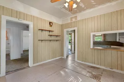 1104 E Umlang Street, Thorndale, TX 76577 - Photo 18