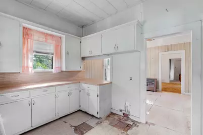 1104 E Umlang Street, Thorndale, TX 76577 - Photo 10