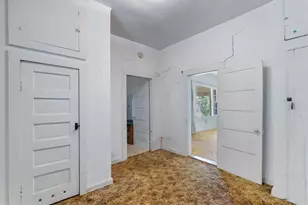 1104 E Umlang St, Thorndale, TX 76577 - Photo 14