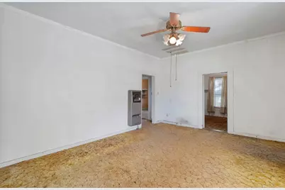 1104 E Umlang Street, Thorndale, TX 76577 - Photo 6