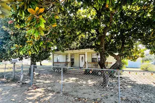 313 S Nolan Ave, Cameron, TX 76520 - Photo 14