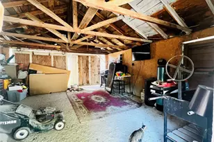 313 S Nolan Ave, Cameron, TX 76520 - Photo 18