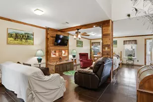 202 Pheasant Trail, Bastrop, TX 78602 - Photo 4