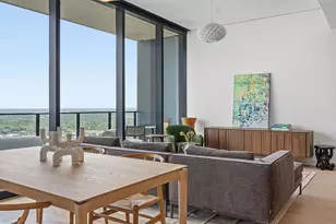 610 Davis St, Austin, TX 78701 - Photo 1