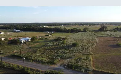6447 Gander Slough Road, Kingsbury, TX 78638 - Photo 2