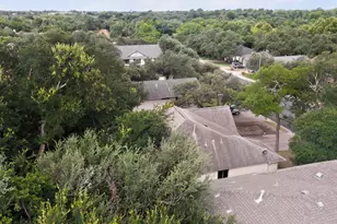 7441 Dallas Dr, Austin, TX 78729 - Photo 34