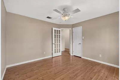 7441 Dallas Drive, Austin, TX 78729 - Photo 10