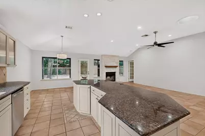 7441 Dallas Drive, Austin, TX 78729 - Photo 20