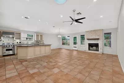 7441 Dallas Drive, Austin, TX 78729 - Photo 22