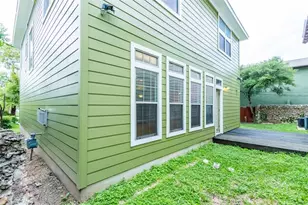 306 E 34th St, Austin, TX 78705 - Photo 22
