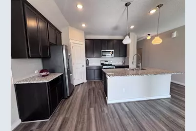 300 Colthorpe Lane, Hutto, TX 78634 - Photo 10