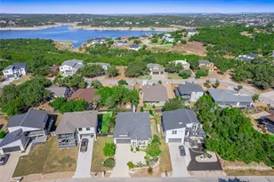 308 Buckhorn Dr, Lago Vista, TX 78645 - Photo 36