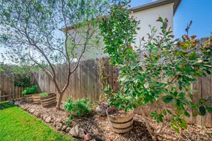 308 Buckhorn Dr, Lago Vista, TX 78645 - Photo 34