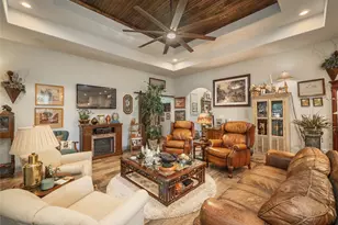 308 Buckhorn Dr, Lago Vista, TX 78645 - Photo 6
