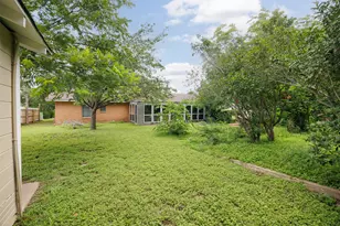 606 E Liberty Ave, Round Rock, TX 78664 - Photo 16