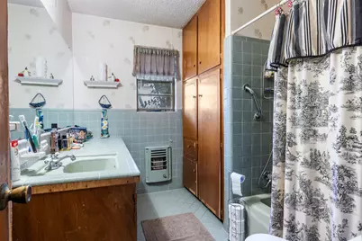 606 E Liberty Avenue, Round Rock, TX 78664 - Photo 12