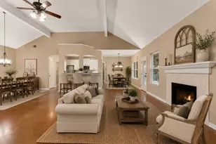 207 Cove Creek Dr, Spicewood, TX 78669 - Photo 16