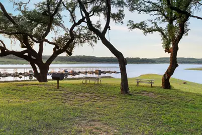 207 Cove Creek Drive, Spicewood, TX 78669 - Photo 34
