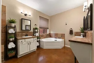 207 Cove Creek Dr, Spicewood, TX 78669 - Photo 6