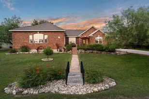207 Cove Creek Dr, Spicewood, TX 78669 - Photo 30