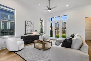 6121 Florencia Ln, Austin, TX 78724 - Photo 8