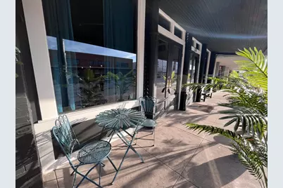 115 W 2nd Street, Taylor, TX 76574 - Photo 4