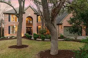 10019 Estancia Ln, Austin, TX 78739 - Photo 2