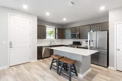 7801 Frida Bend, Austin, TX 78744 - Photo 8
