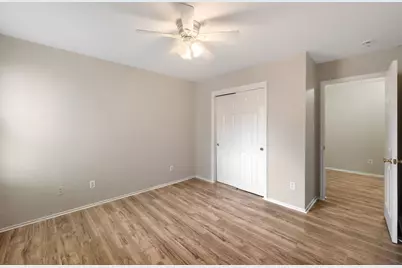 9305 Pioneer Forest Drive, Austin, TX 78744 - Photo 16