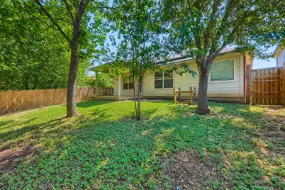 9305 Pioneer Forest Drive, Austin, TX 78744 - Photo 20