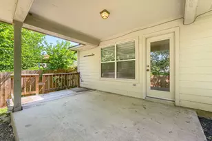 9305 Pioneer Forest Dr, Austin, TX 78744 - Photo 18