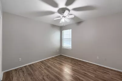 9305 Pioneer Forest Drive, Austin, TX 78744 - Photo 14