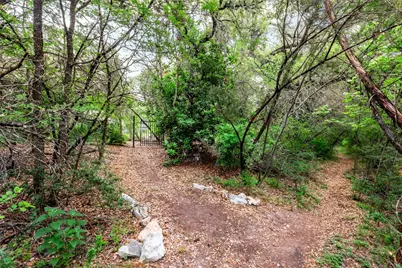 6412 Steer Trail, Austin, TX 78749 - Photo 40