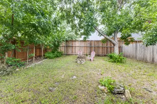 423 S Main St, Lockhart, TX 78644 - Photo 18