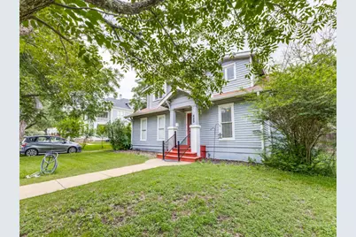 423 S Main Street, Lockhart, TX 78644 - Photo 2