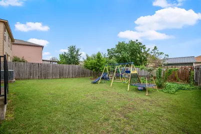 11104 Helms Deep Drive, Austin, TX 78754 - Photo 22