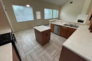 10911 Grassmere Ct, Austin, TX 78739 - Photo 12