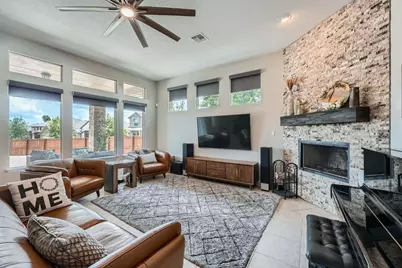 20001 Moorlynch Avenue, Pflugerville, TX 78660 - Photo 6