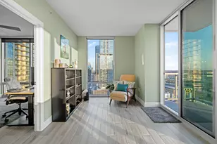 300 Bowie St, Austin, TX 78703 - Photo 16