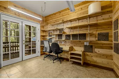 6617 Freedline Drive, Flagstaff, AZ 86001 - Photo 14