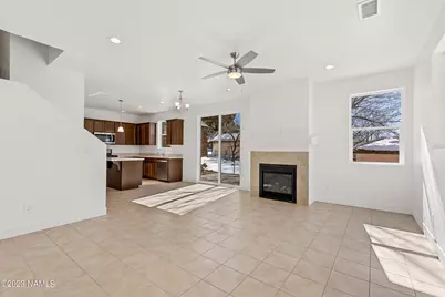 11 E Sullivan Avenue, Flagstaff, AZ 86001 - Photo 8