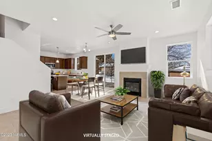 11 E Sullivan Ave, Flagstaff, AZ 86001 - Photo 2