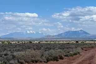 2331 E Doris Dr, Williams, AZ 86046 - Photo 1