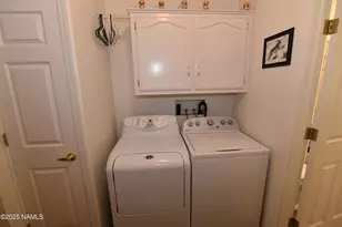 26360 W Solano Dr, Seligman, AZ 86337 - Photo 16