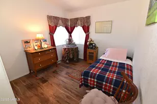 26360 W Solano Dr, Seligman, AZ 86337 - Photo 24