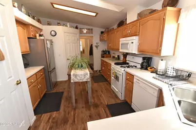 26360 W Solano Drive, Seligman, AZ 86337 - Photo 14