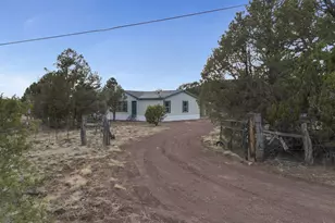 6512 N Santa Fe Rd, Williams, AZ 86046 - Photo 1